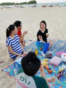 QQ picnic 4